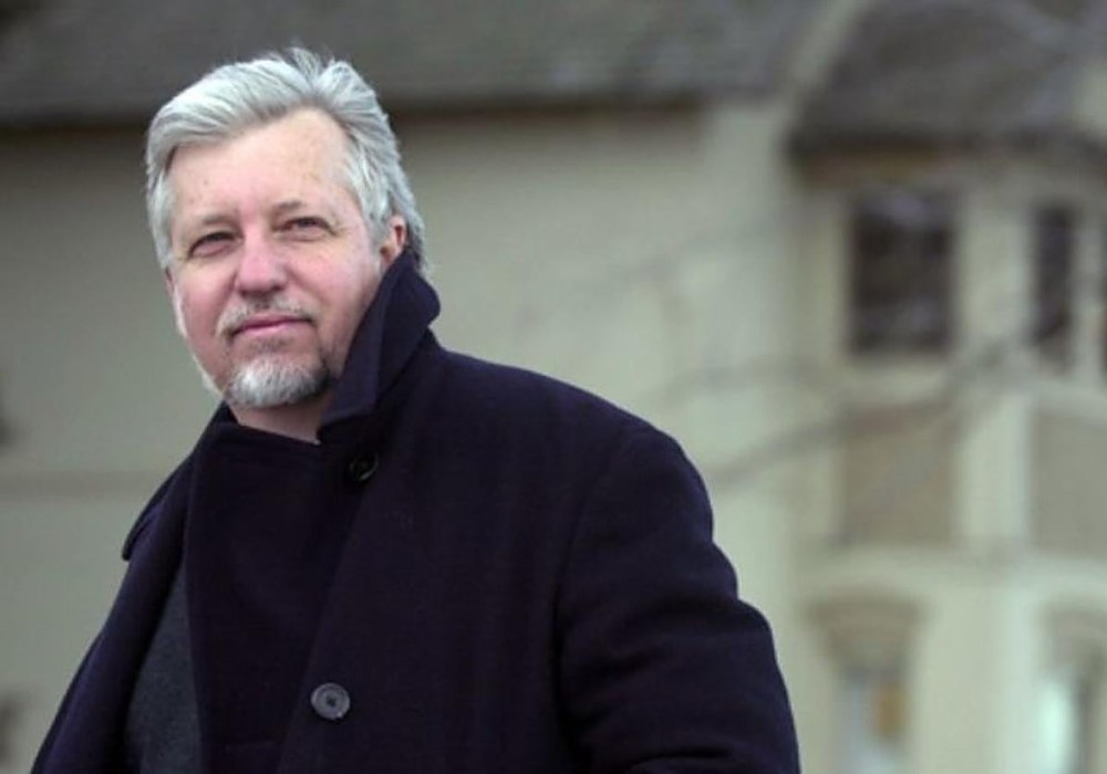 Fin de una era: se despide Dan Simmons, el arquitecto de las Tumbas del Tiempo