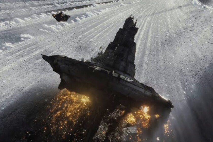 Zach Cregger abandona los zombis para un thriller espacial producido por Spielberg