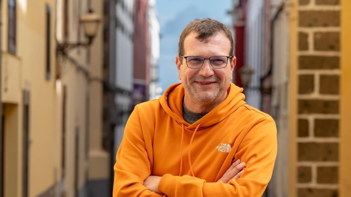 Armando Ojeda presenta 'Gente ruin', una ucronía canaria llena de dilemas éticos