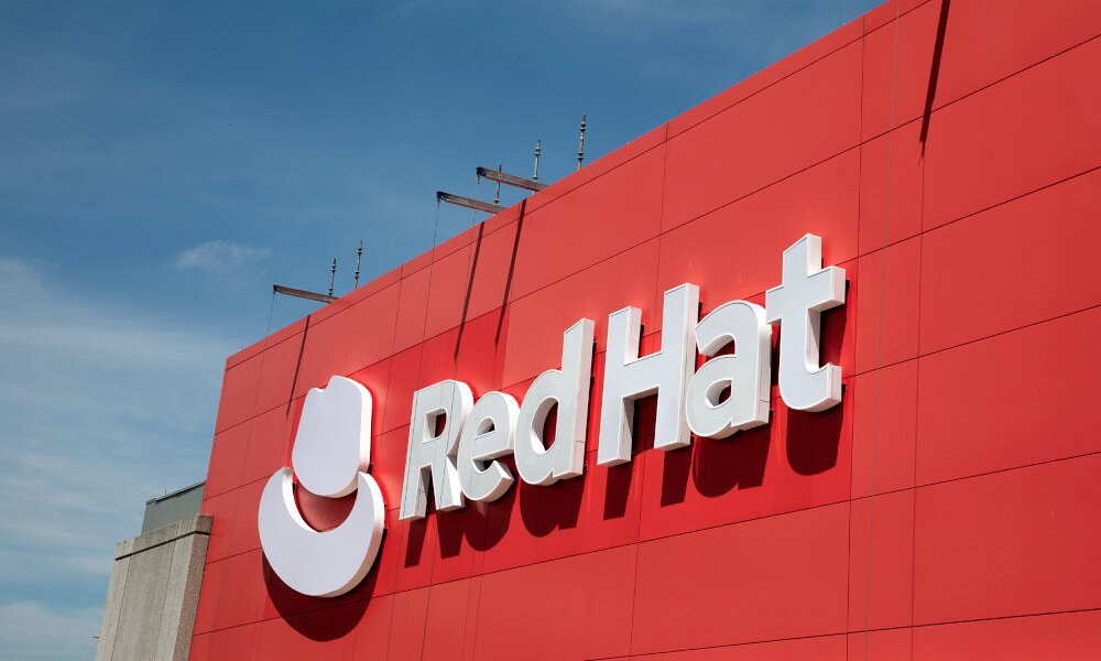Red Hat apuesta por la longevidad extrema en sus sistemas operativos empresariales