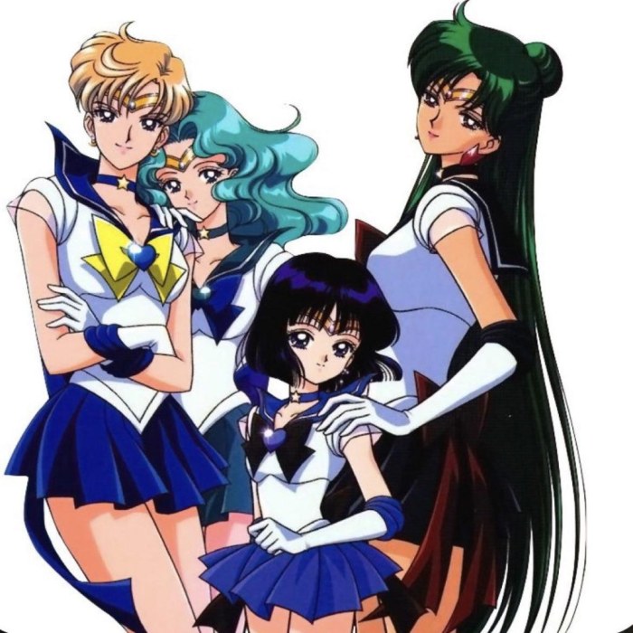 Nuevos collares de Sailor Neptune y Uranus para celebrar su icónico vínculo